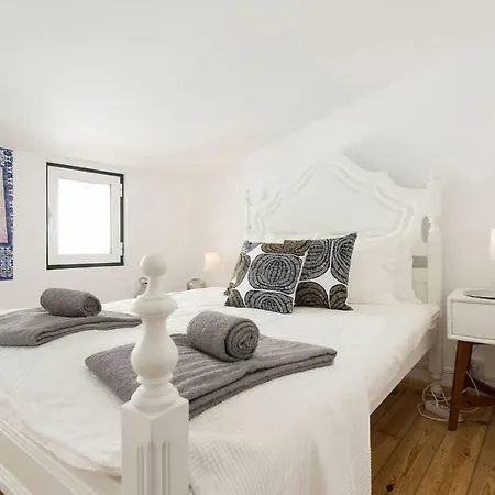 Madalena Apartment Lisbon