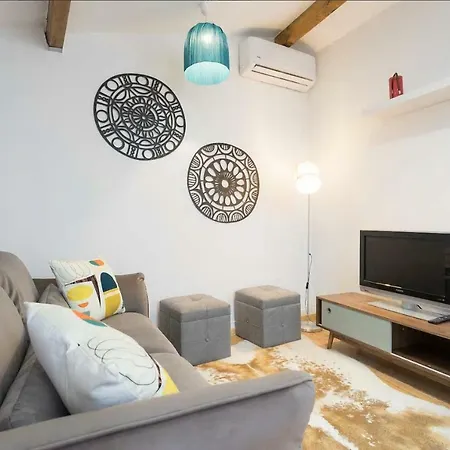 Apartment Madalena